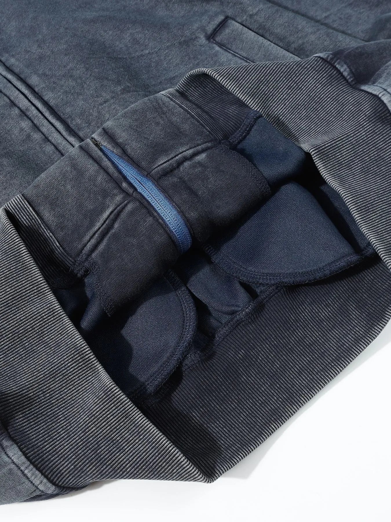 79502bcd647643c8b72dca3e20841415-Max-Origin